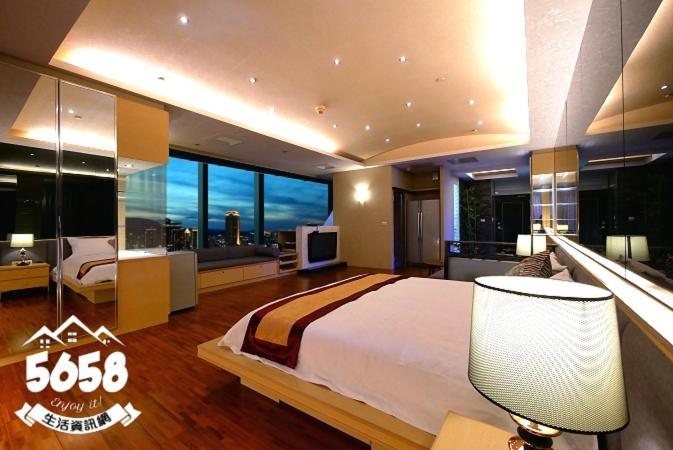 Ferienwohnung 85旅行家 Kaohsiung Exterior foto