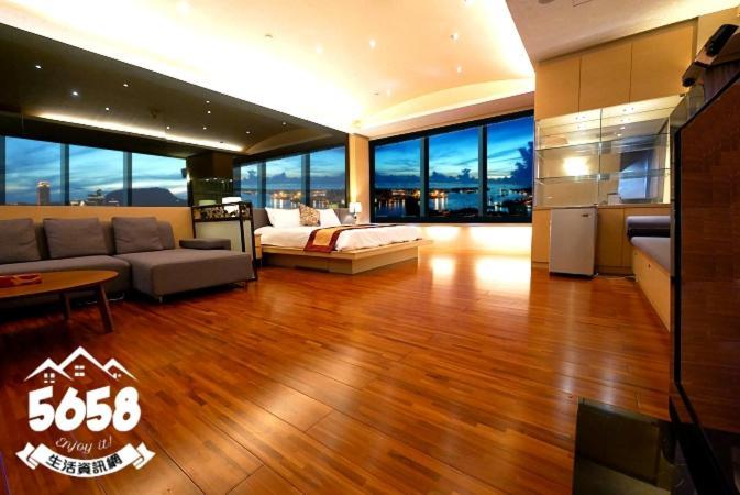 Ferienwohnung 85旅行家 Kaohsiung Exterior foto
